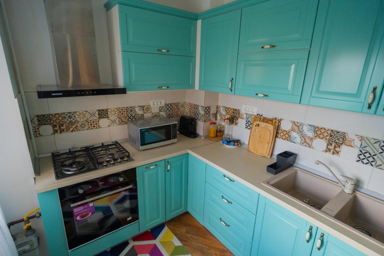 Cozy & Spacious 2Br Apartment With Netflix ブカレスト エクステリア 写真